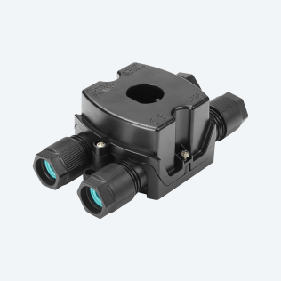 Scatola di derivazione UP 4 vie con foro per ZHAGA D7-13.5 IP66